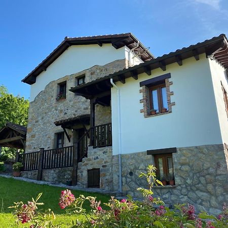 Apartamentos Rurales La Caviana Cangas de Onis Ngoại thất bức ảnh