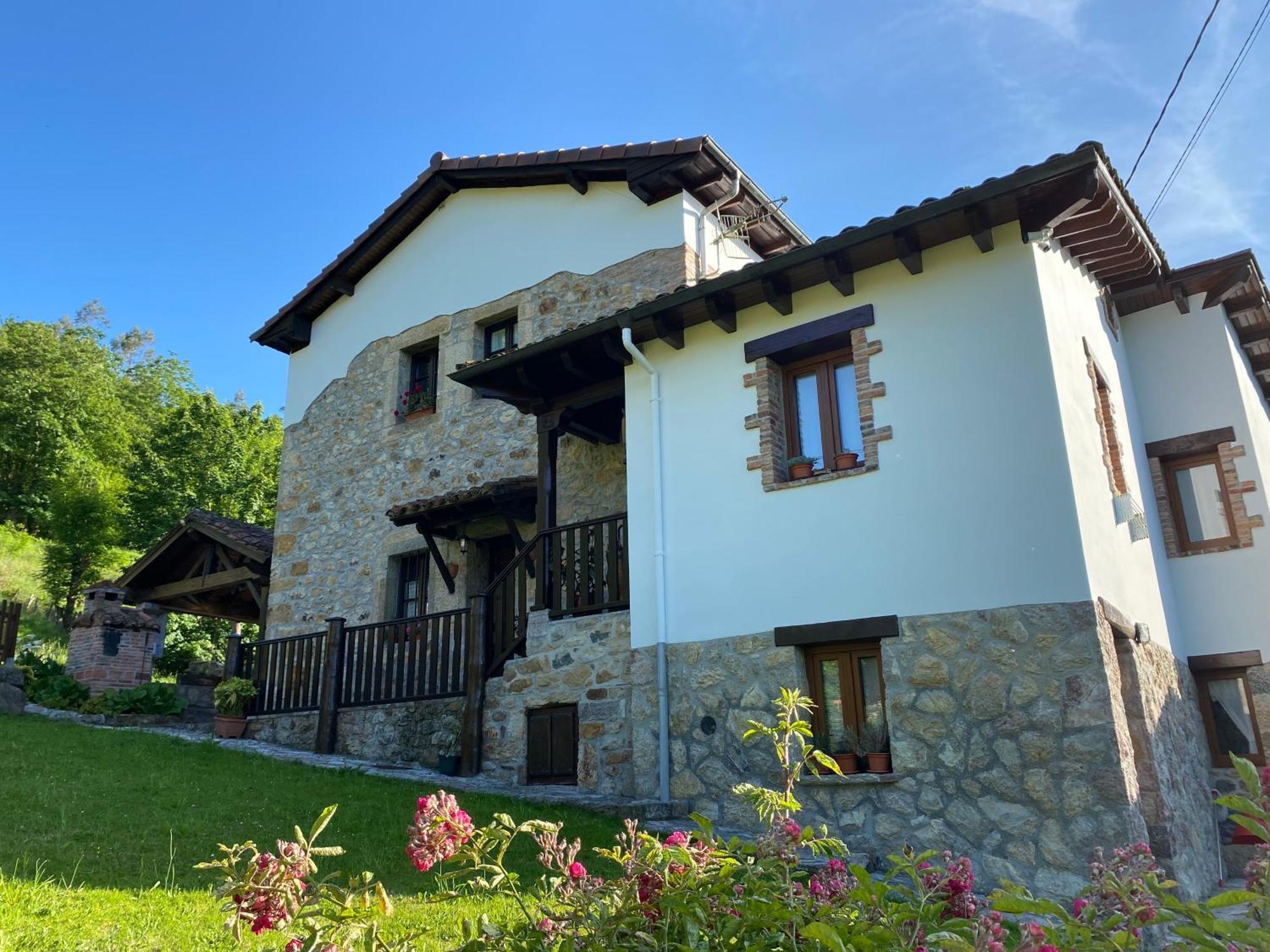 Apartamentos Rurales La Caviana Cangas de Onis Ngoại thất bức ảnh