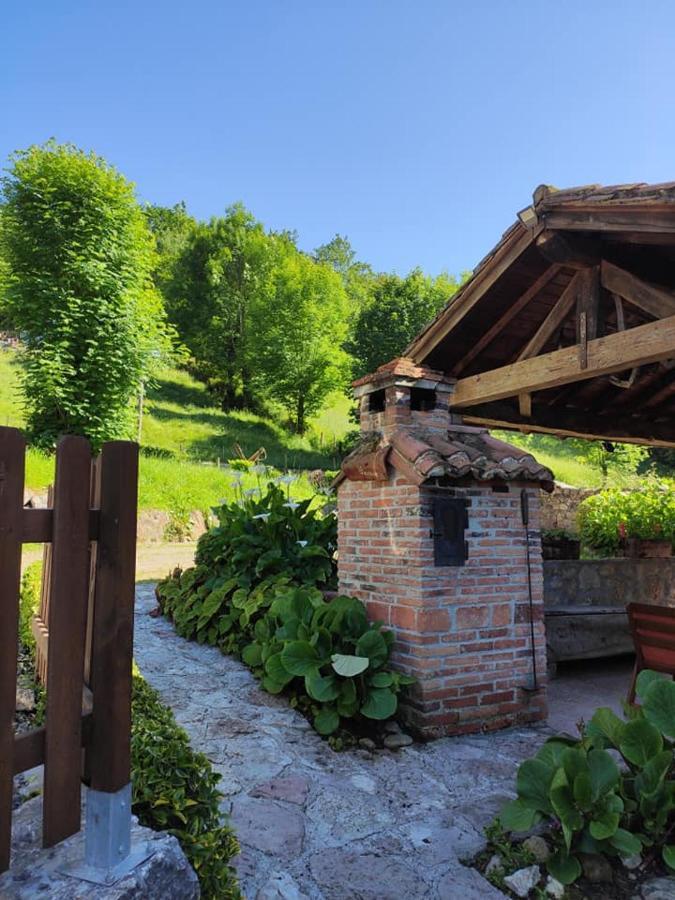 Apartamentos Rurales La Caviana Cangas de Onis Ngoại thất bức ảnh